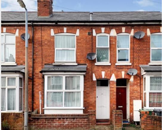 3 bed terraced house to rent in Rugby Street, Wolverhampton WV1, £950 pcm
