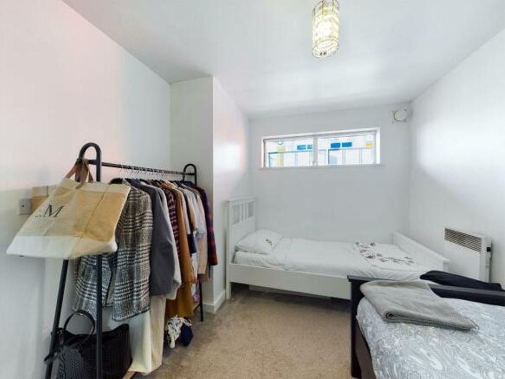 1 bed flat for sale in 101 Bradshawgate, Bolton BL1, £90,000