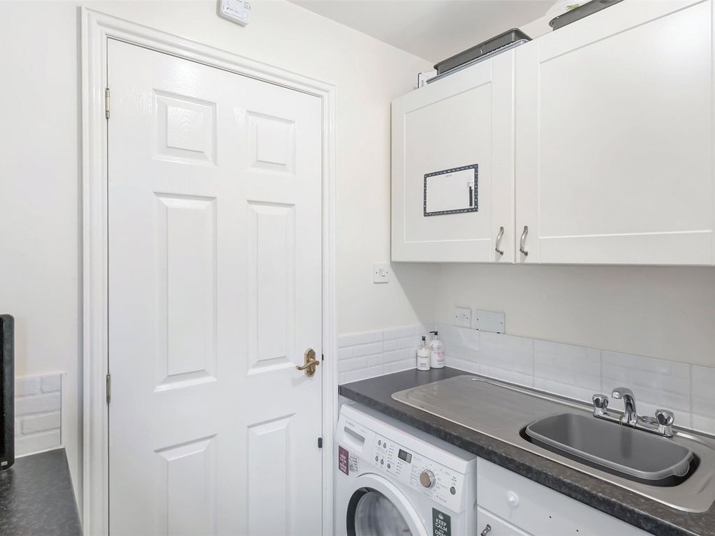 4 bed detached house for sale in Craiglea, Causewayhead FK9, £365,000
