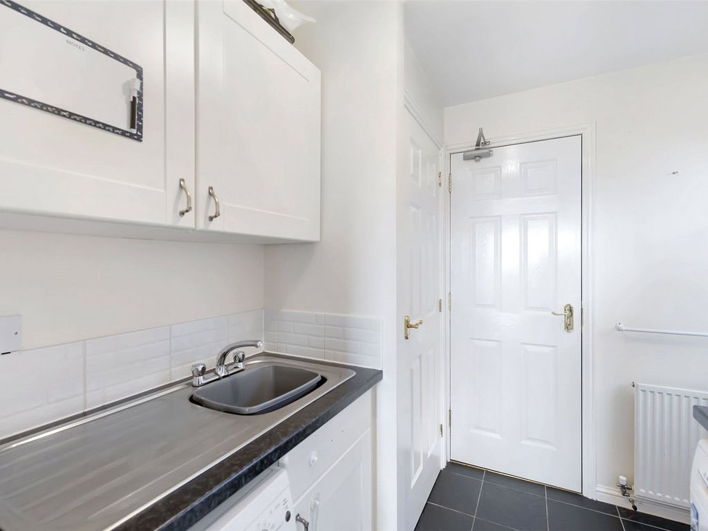 4 bed detached house for sale in Craiglea, Causewayhead FK9, £365,000