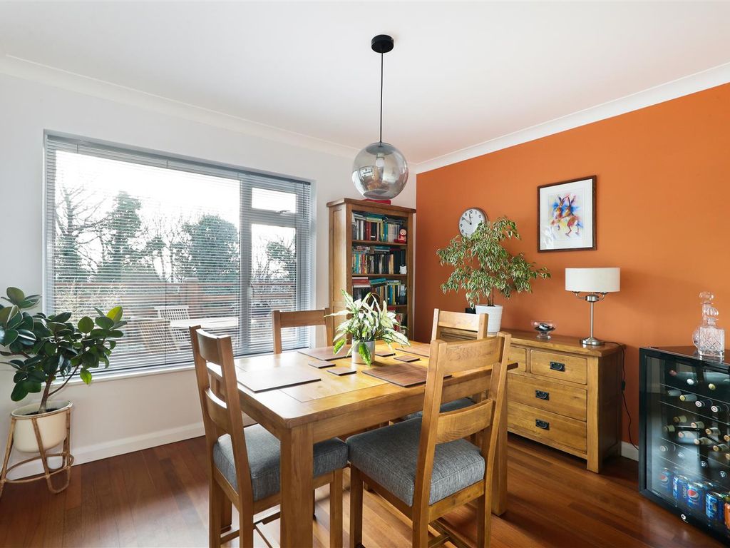 4 bed property for sale in Old Park Road, Clevedon BS21, £825,000