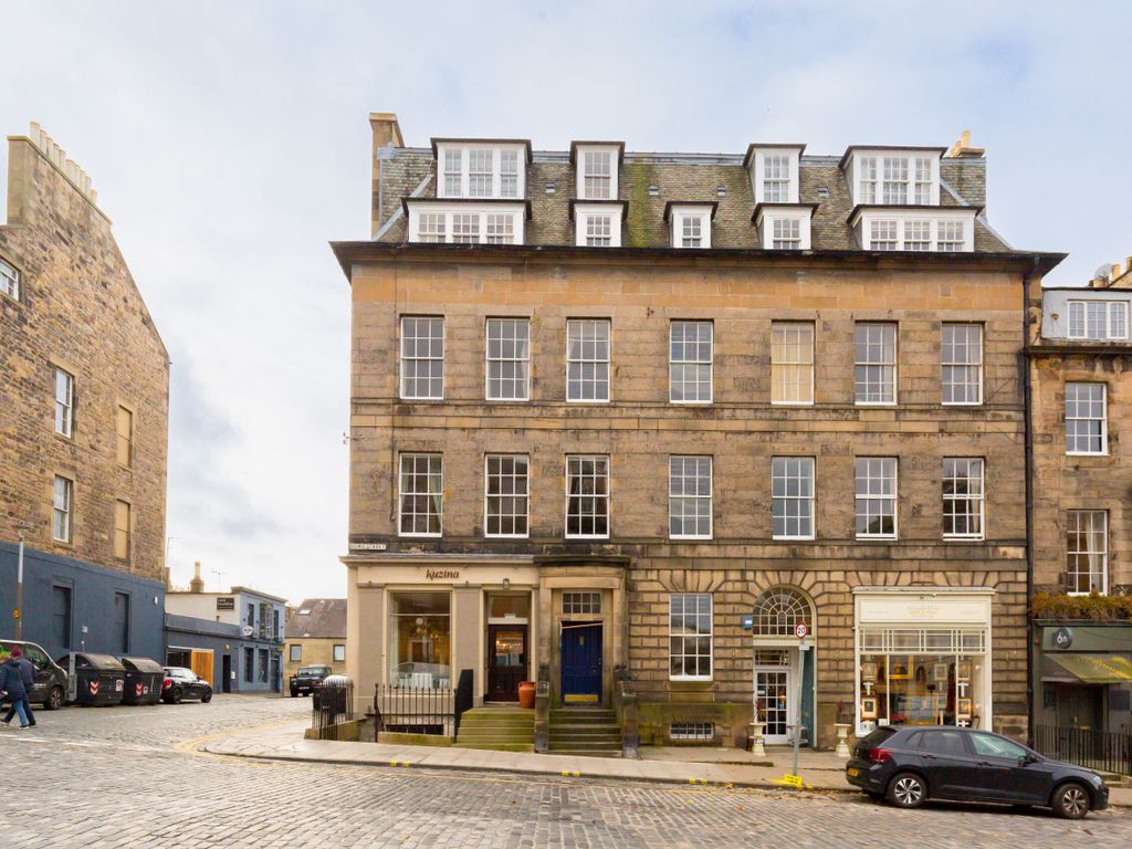 3 bed flat for sale in 20/7 Howe Street, New Town, Edinburgh EH3, £495,000