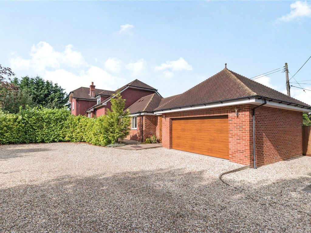4 bed detached house for sale in Wolverton Common, Tadley RG26, £1,200,000
