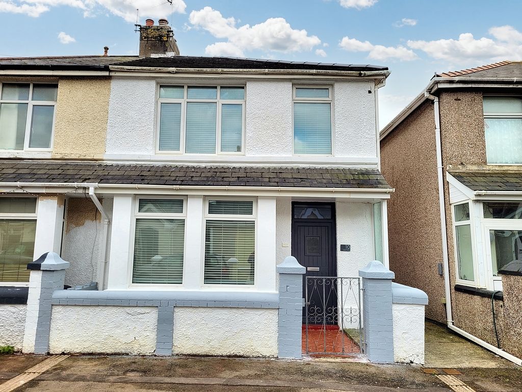 3 bed semi-detached house for sale in Lewis Place, Porthcawl CF36, £285,000