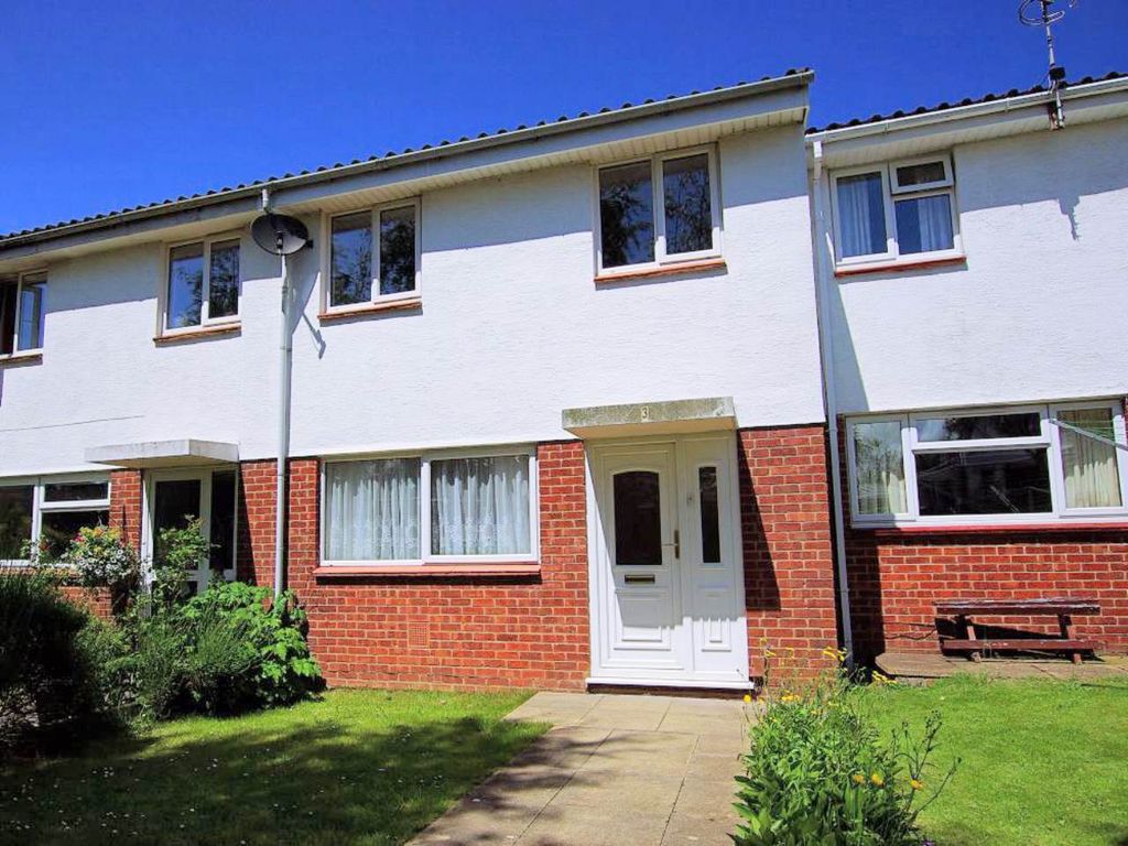 3 bed property to rent in Kestrel Close, Thornbury, South Gloucestershire BS35, £1,200 pcm