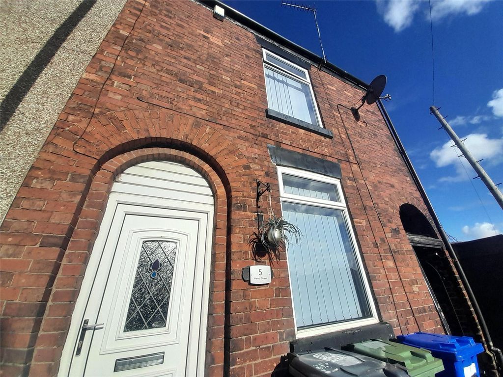 3 bed end terrace house for sale in Henry Street, Denton, Manchester, Greater Manchester M34, £130,000
