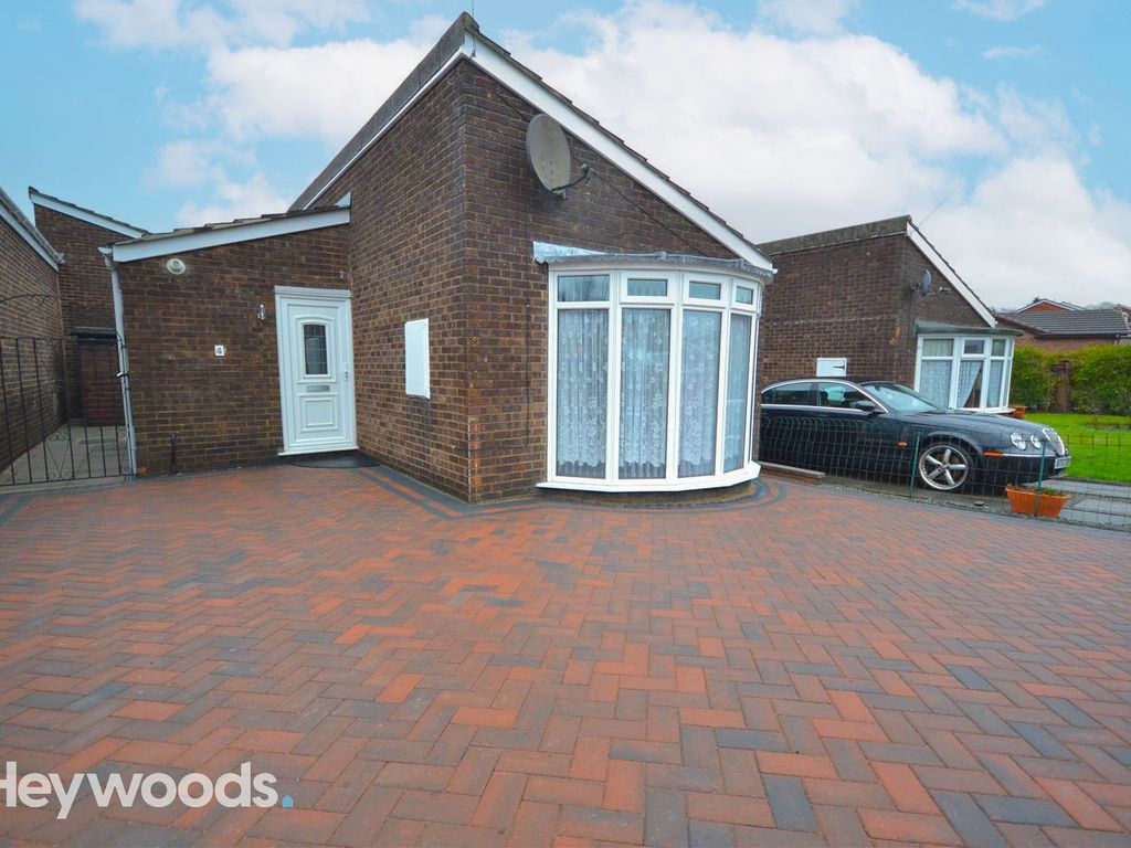 2 bed detached bungalow for sale in Fleur Grove, Fenton, Stoke-On-Trent ST4, £140,000