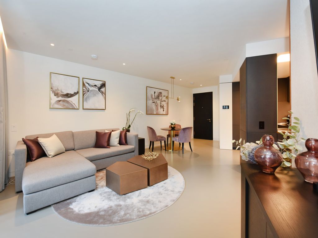 1 bed flat for sale in 1 Lewis Cubitt Square, Kings Cross, London N1C, £1,095,000