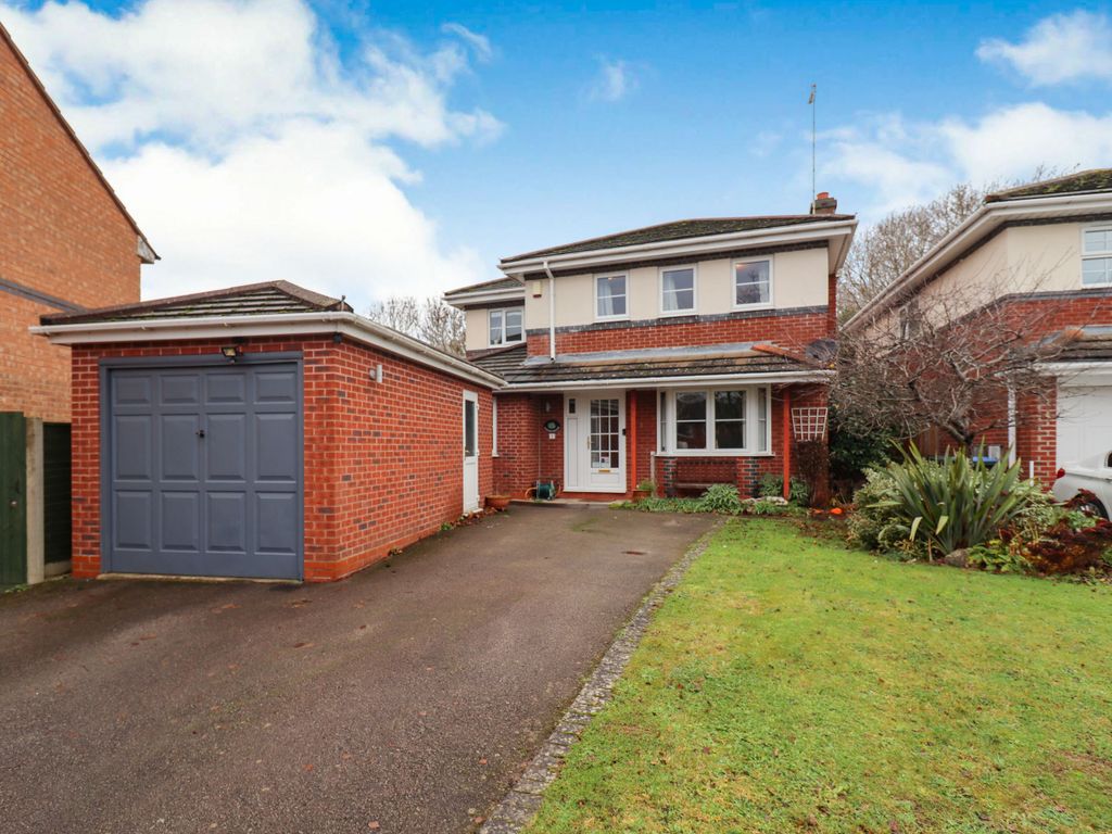 4 bed detached house for sale in Grendon Drive, Strawberry Fields, Rugby CV21, £374,950
