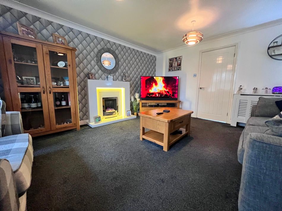 4 bed detached house for sale in Littleton Way, Burntwood WS7, £375,000