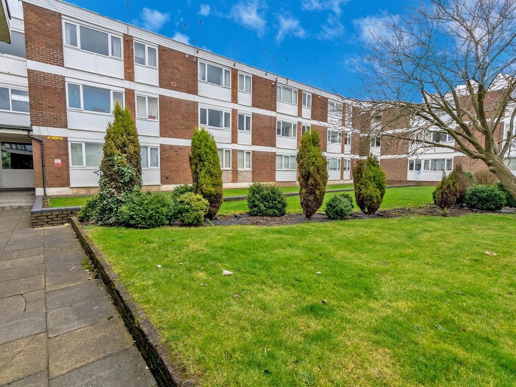 2 bed flat for sale in Tower View Road, Great Wyrley, Walsall WS6, £99,950