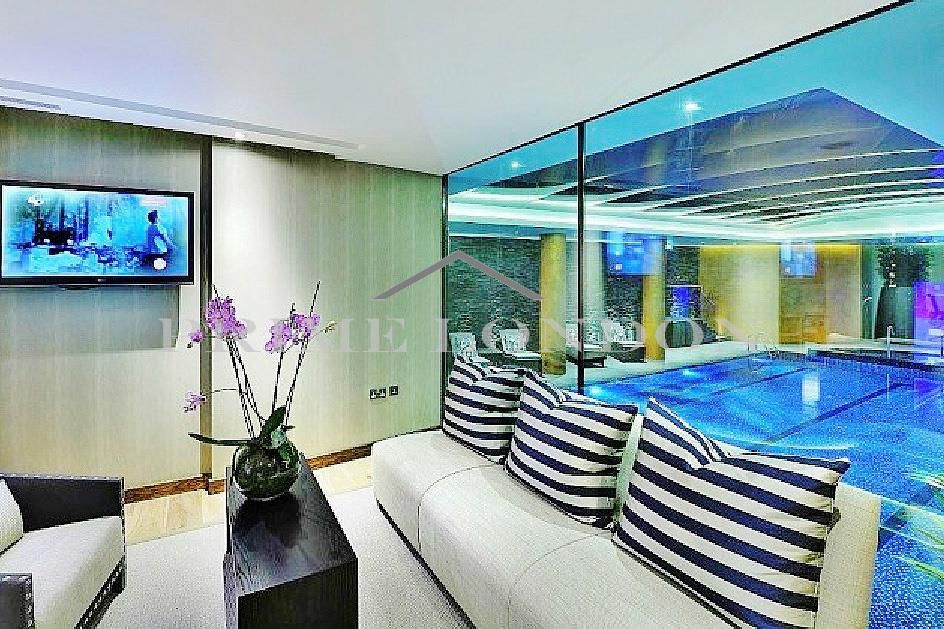 New home, 2 bed flat for sale in Westwood House, Chelsea Creek, London SW6, £1,355,000