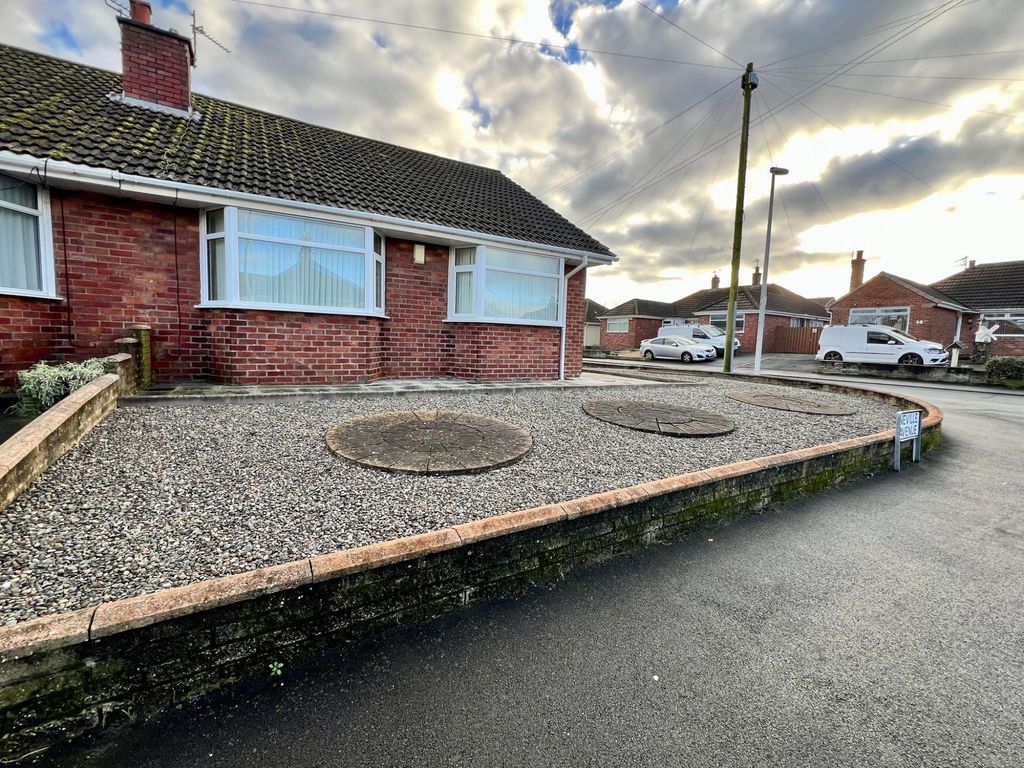 2 bed bungalow for sale in Greenfield Road, Cleveleys FY5, £179,950