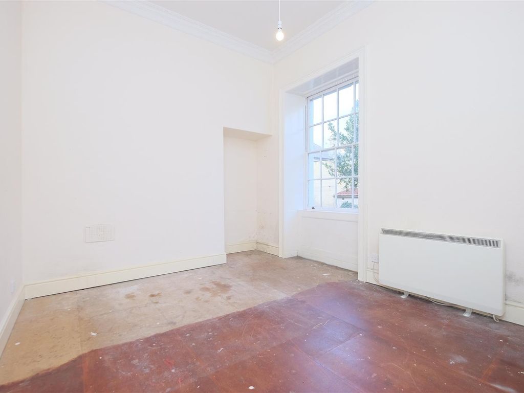 1 bed flat for sale in Rivers Street, Bath BA1, £175,000