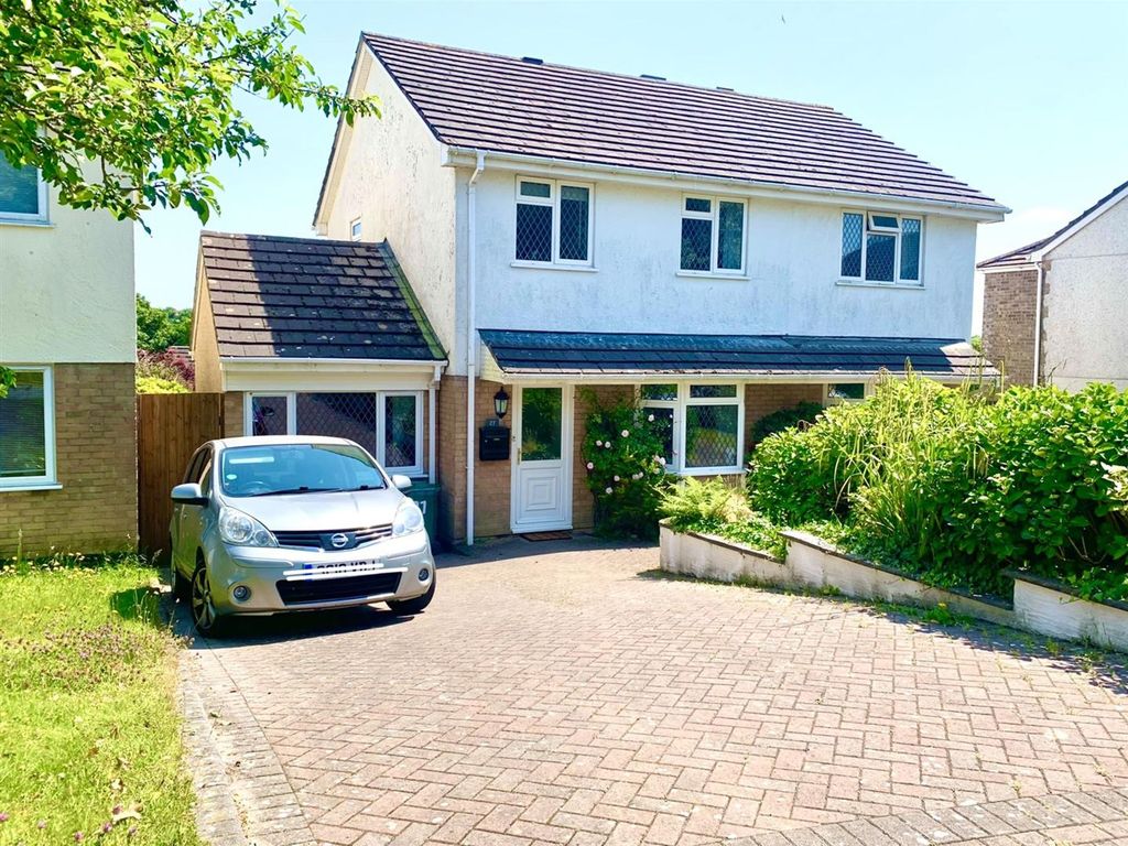 4 bed semi-detached house for sale in Bosvean Road, Shortlanesend TR4, £300,000