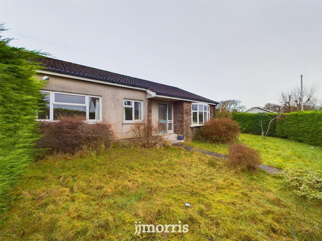 3 bed detached bungalow for sale in Gelliwen, Llechryd, Cardigan SA43, £259,950