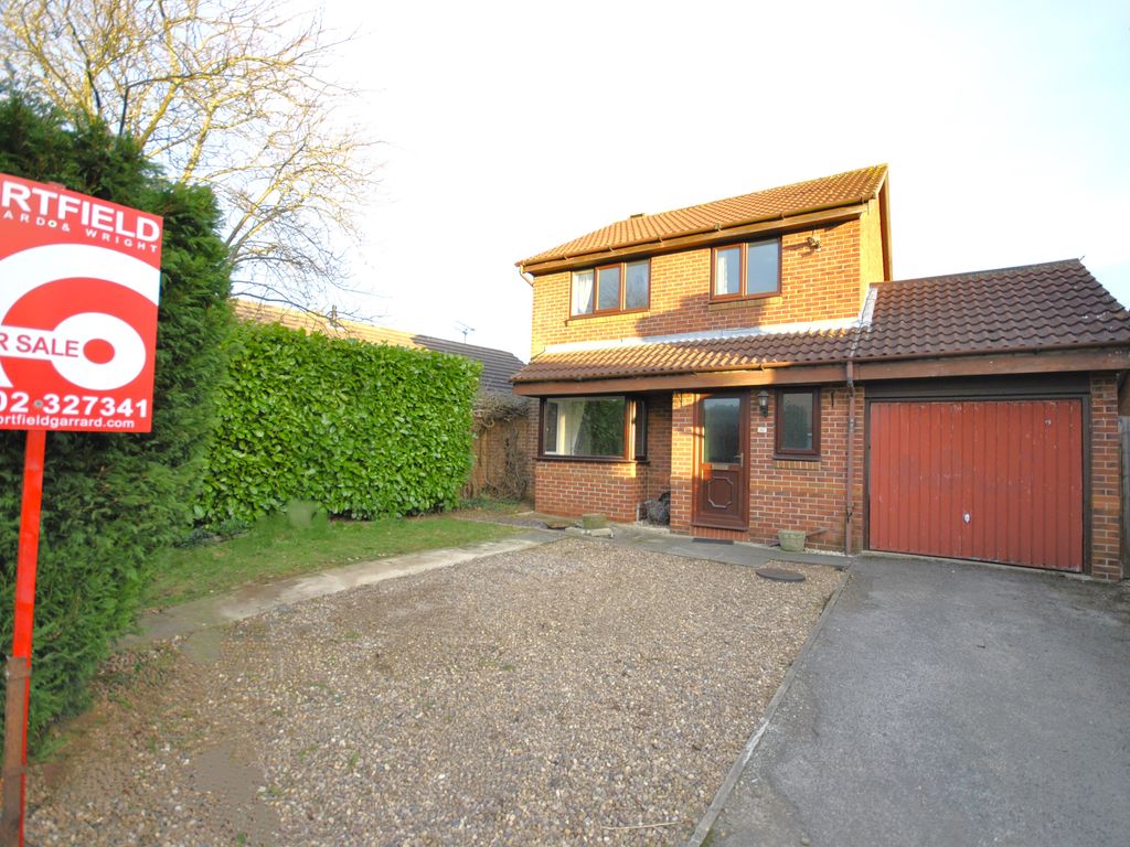 3 bed detached house for sale in Brampton Lane, Armthorpe, Doncaster DN3, £180,000