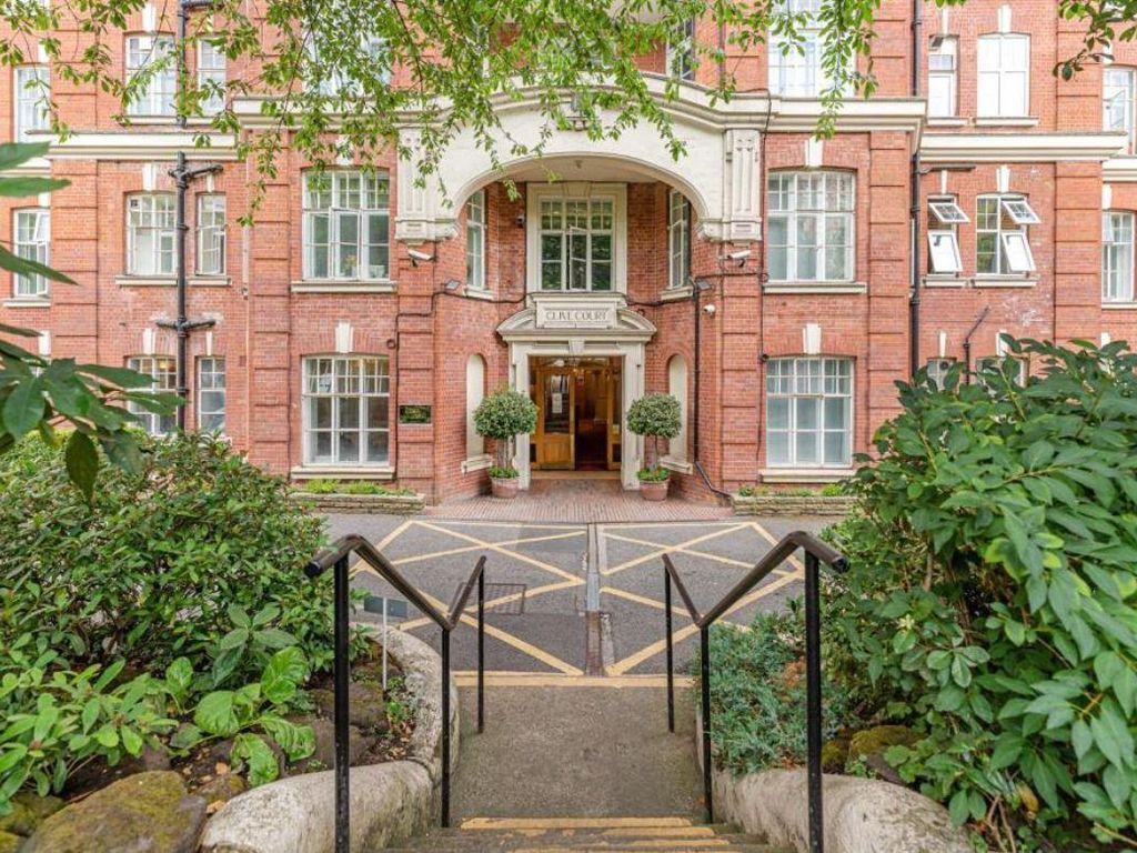3 bed flat to rent in Maida Vale, London W9, £4,312 pcm