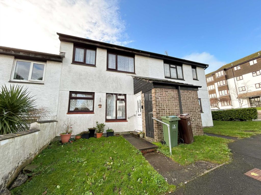 1 bed flat for sale in Vaughan Close, Beacon Park PL2, £110,000