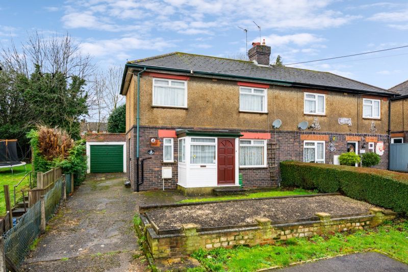 2 bed semi-detached house for sale in Overdale Road, Chesham HP5, £340,000