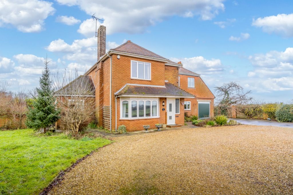4 bed detached house for sale in Herring Lane, Pinchbeck, Spalding, Lincolnshire PE11, £425,000