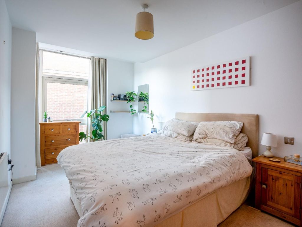 2 bed flat for sale in Centurion Square, Skeldergate, York YO1, £240,000