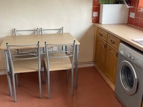 2 bed flat to rent in Gorse Walk, Colchester CO4, £995 pcm