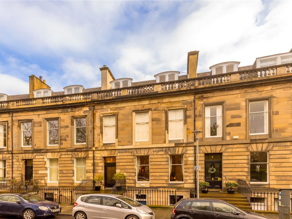 1 bed flat for sale in Lansdowne Crescent, West End, Edinburgh EH12, £420,000
