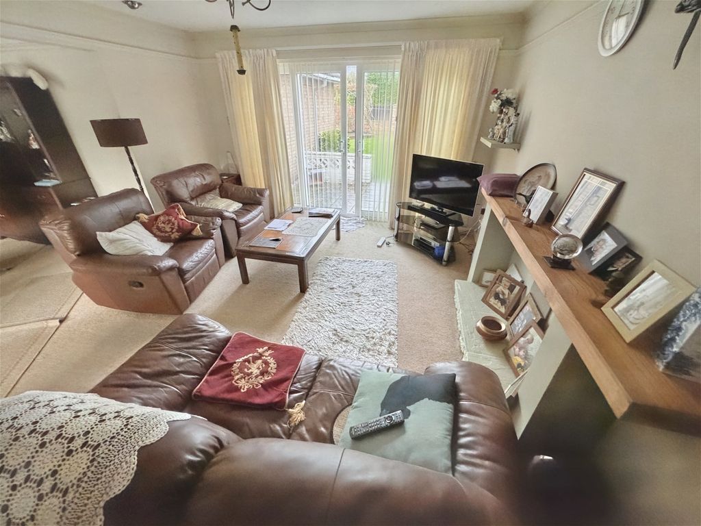 3 bed bungalow for sale in Northfield Road, Soham, Cambridgeshire CB7, £365,000