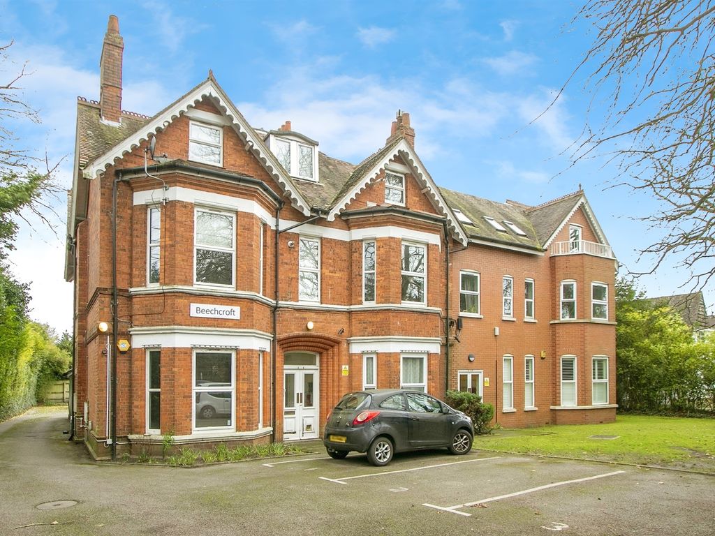 1 bed flat for sale in Wellington Road, Bournemouth BH8, £190,000