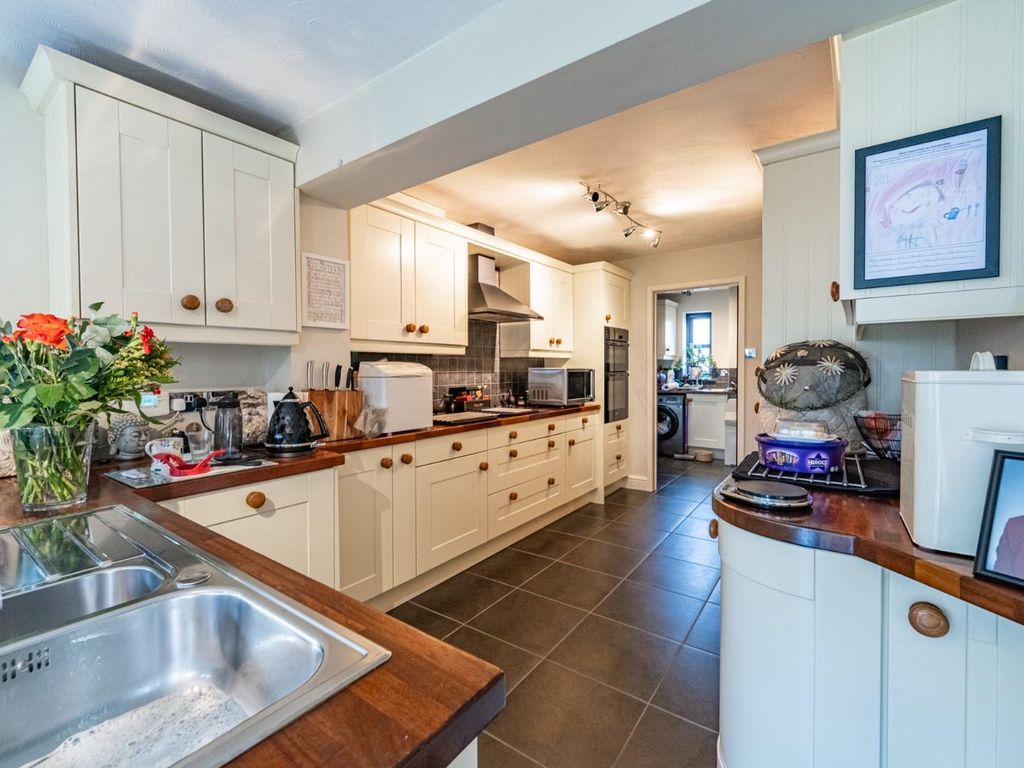 4 bed detached house for sale in Bridge End, Great Bardfield, Braintree, Essex CM7, £700,000