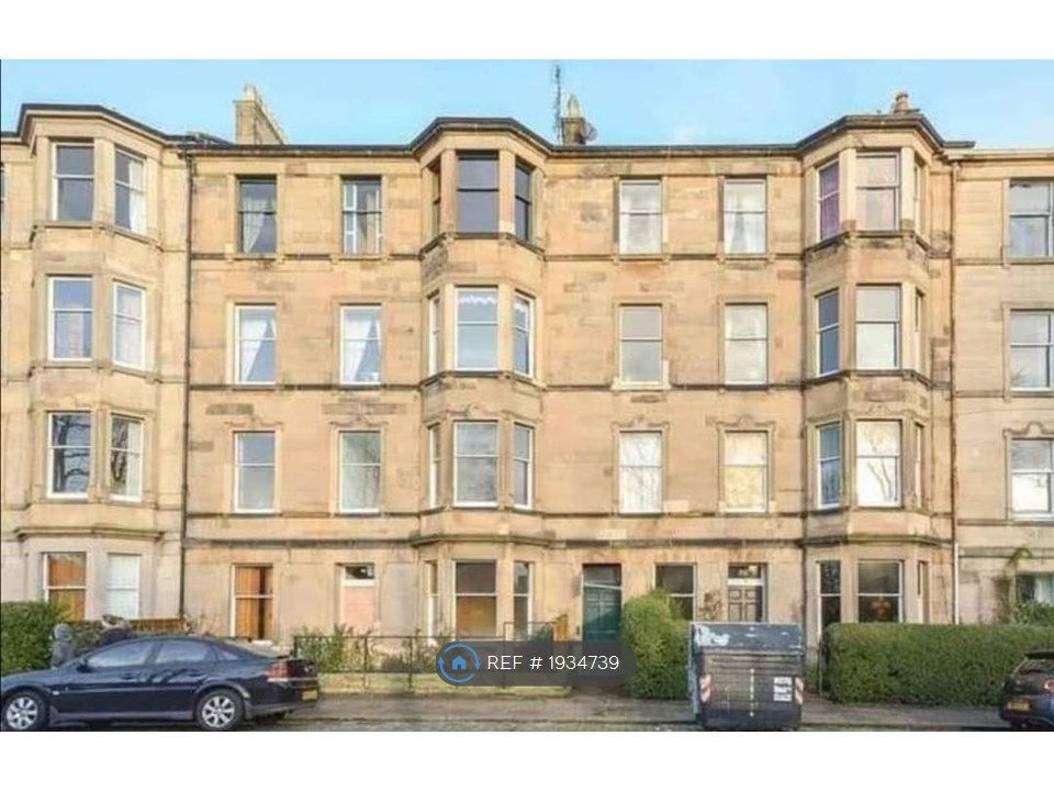 4 bed flat to rent in Thirlestane Road, Edinburgh EH9, £2,100 pcm