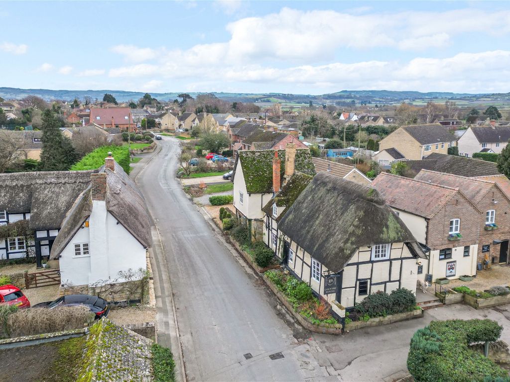 New home, 3 bed detached house for sale in Beckford Road, Alderton, Tewkesbury GL20, £525,000