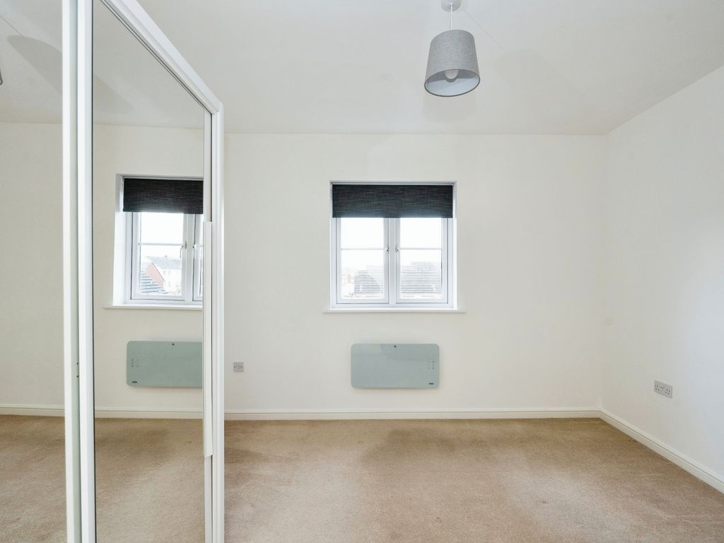 1 bed flat for sale in Moorland Green, Gorseinon, Swansea SA4, £85,000