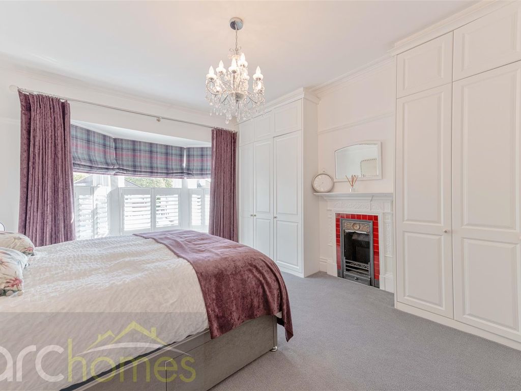 4 bed property for sale in Newbrook Road, Atherton, Manchester M46, £500,000