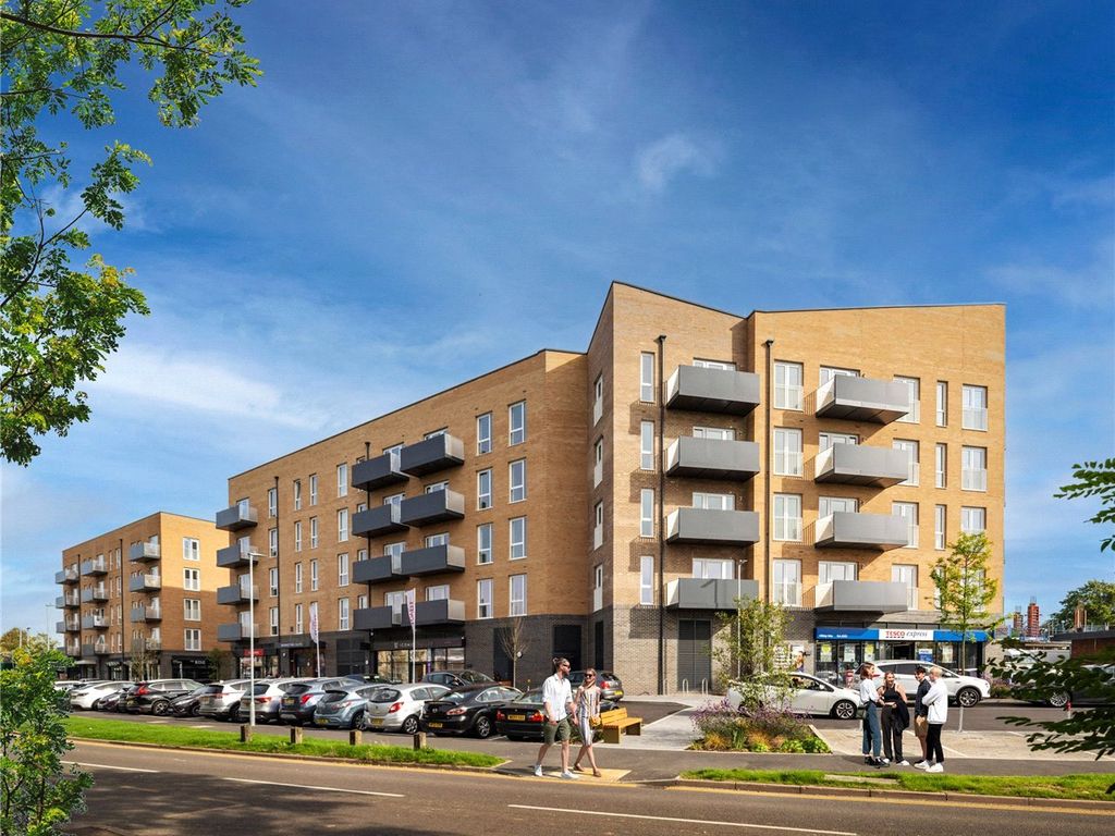 New home, 2 bed flat for sale in Prospect House, Hatfield Rise, Hatfield AL10, £305,000