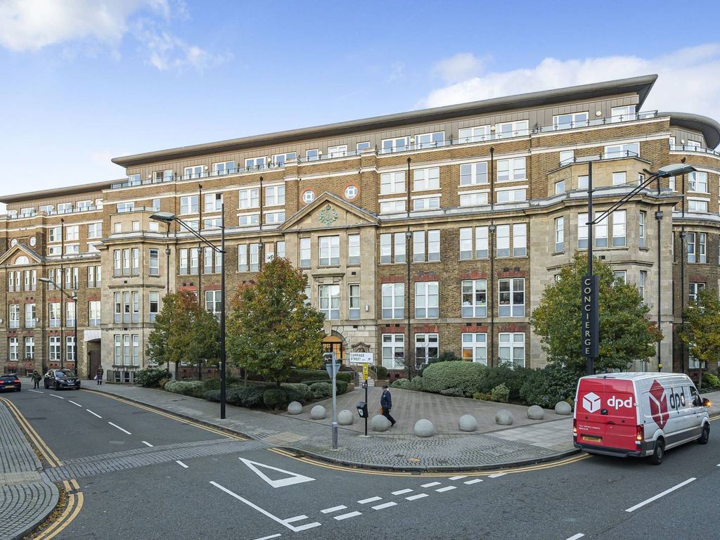 2 bed flat to rent in Building 22, Woolwich Riverside, London SE18, £2,150 pcm