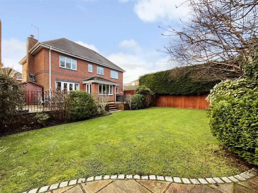 5 bed detached house for sale in Carnoustie Close, Birkdale, Southport PR8, £645,000