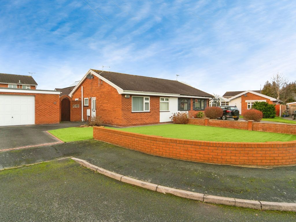 1 bed bungalow for sale in Bracken Close, Broughton, Cheshire CH4, £180,000