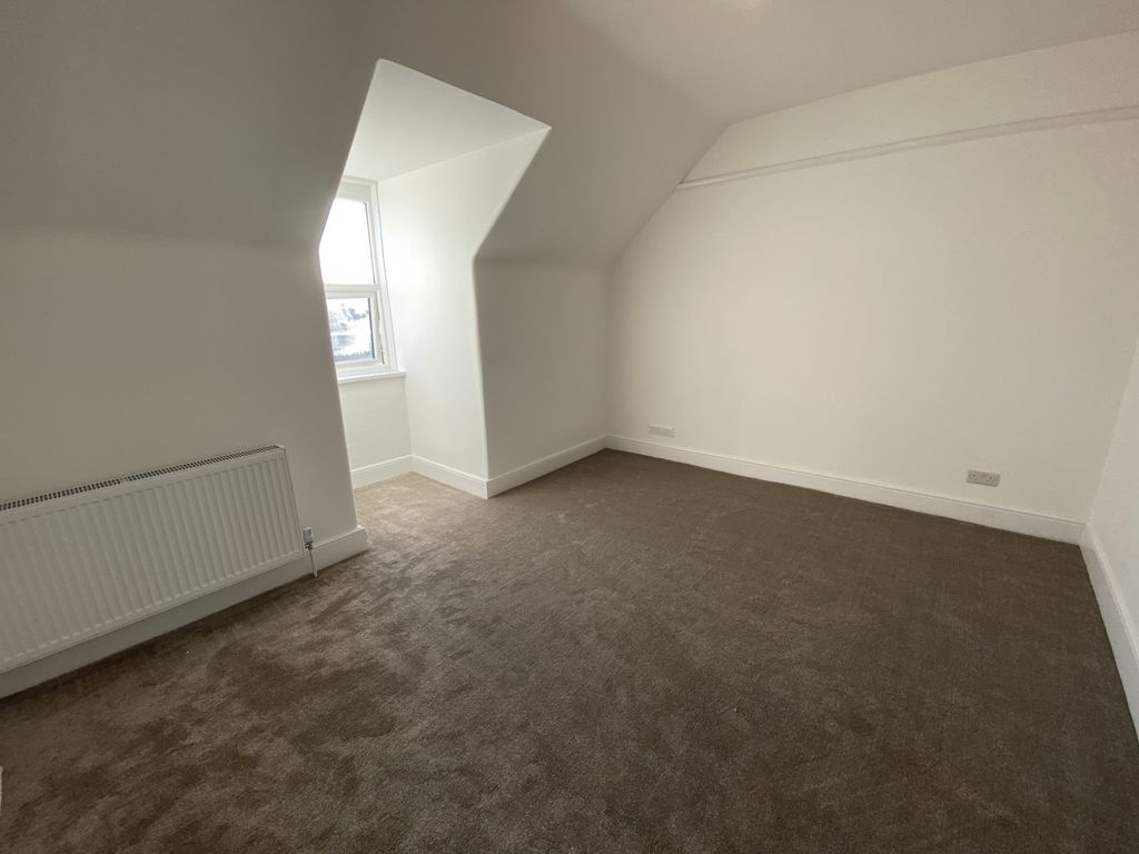 4 bed terraced house to rent in Bitton Avenue, Teignmouth, Devon TQ14, £1,250 pcm