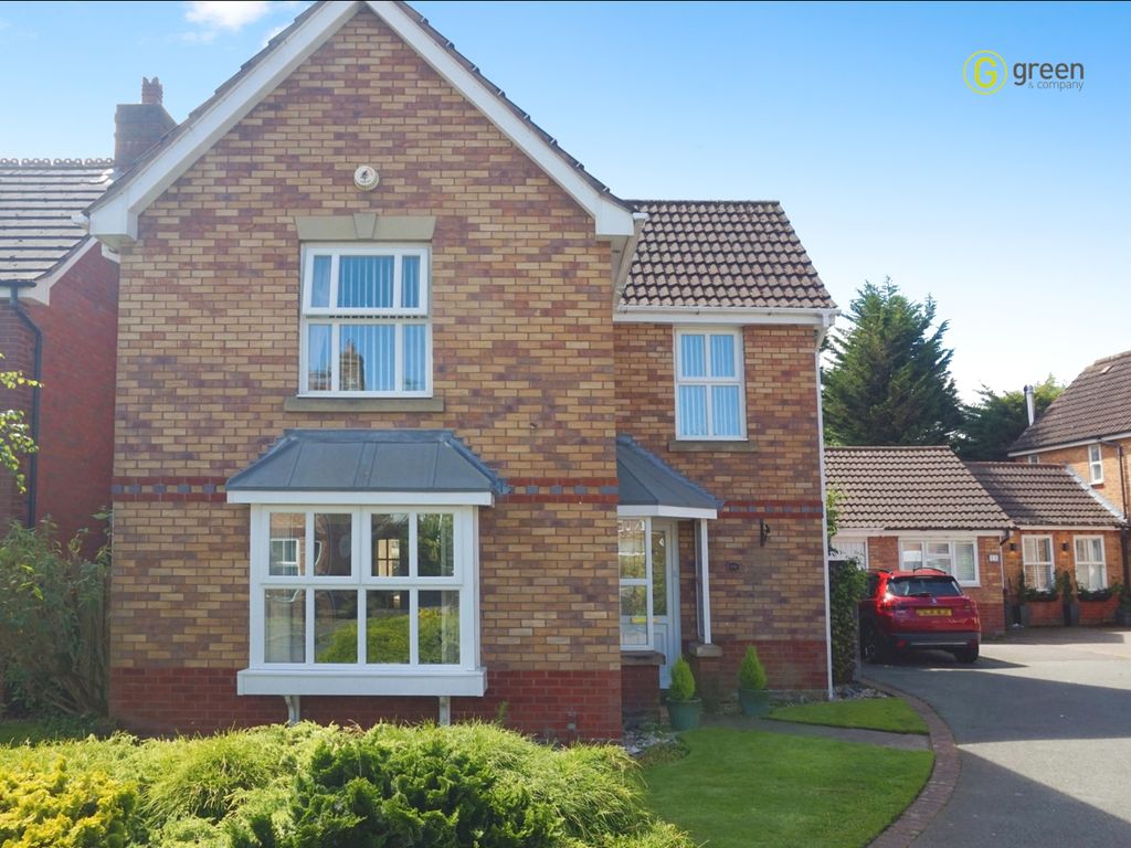 3 bed detached house for sale in Glentworth, Walmley, Sutton Coldfield B76, £395,000