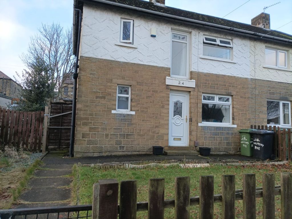 2 bed semi-detached house for sale in Dalmeny Avenue, Huddersfield HD4, £140,000