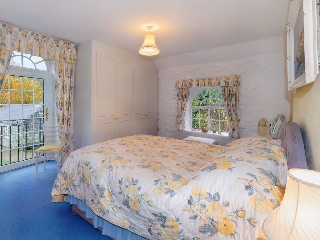 5 bed detached house for sale in Sarnau, Llandysul SA44, £565,000