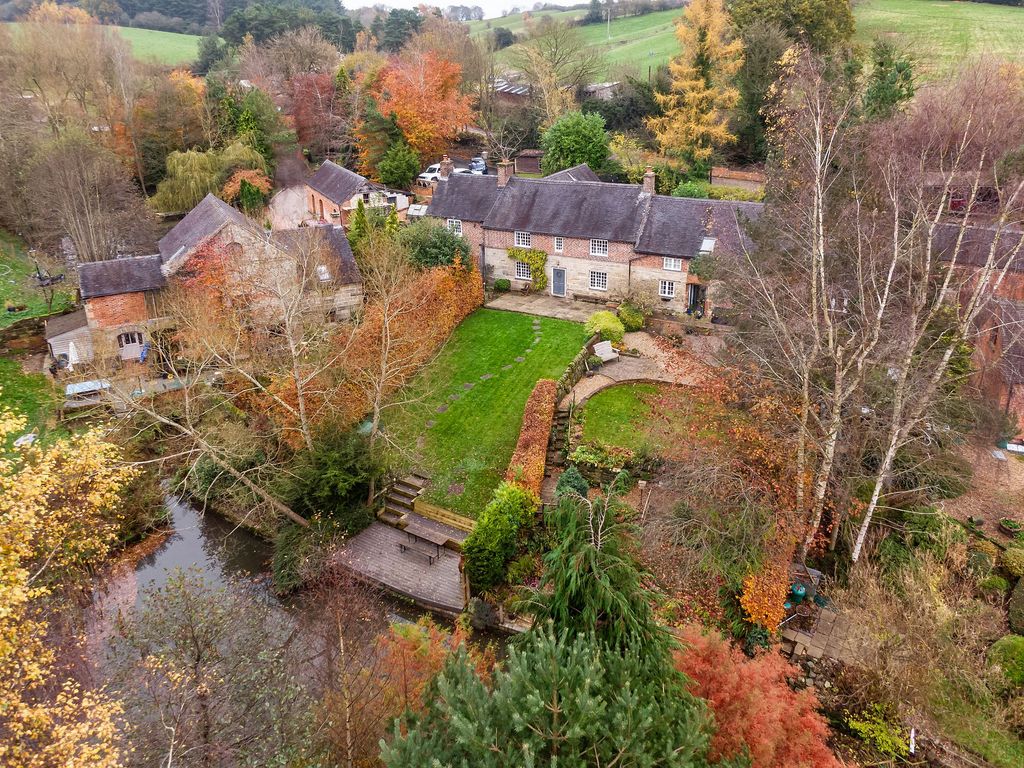 4 bed farmhouse for sale in Mill Lane, Brailsford DE6, £650,000