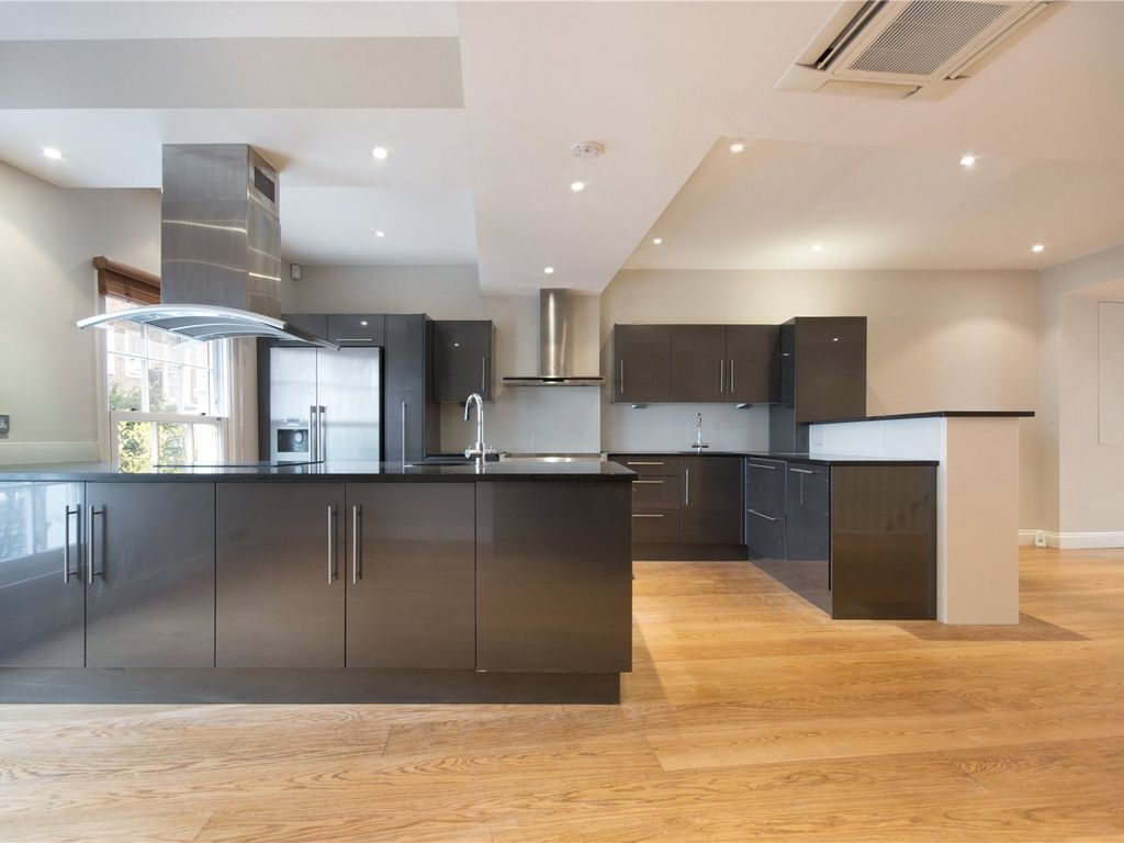 6 bed detached house to rent in Artesian Road, Notting Hill W2, £41,167 pcm