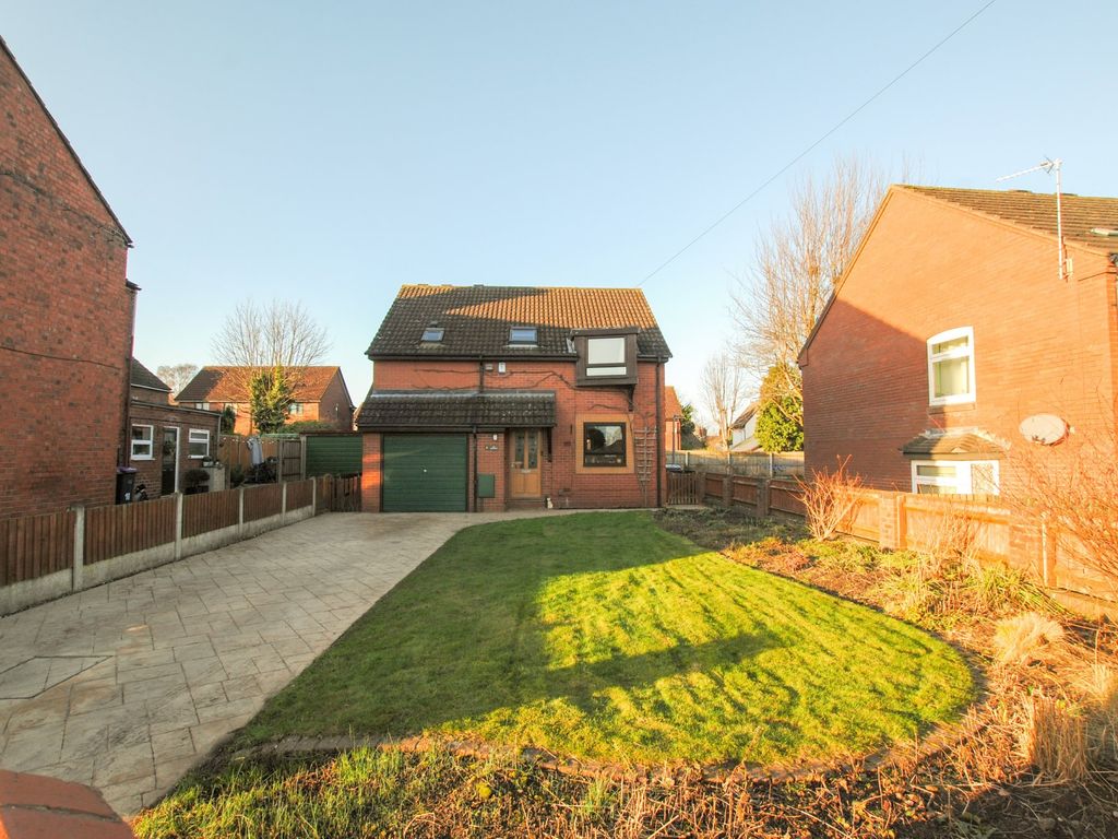 4 bed detached house for sale in Union Street, Hadley, Telford TF1, £315,000