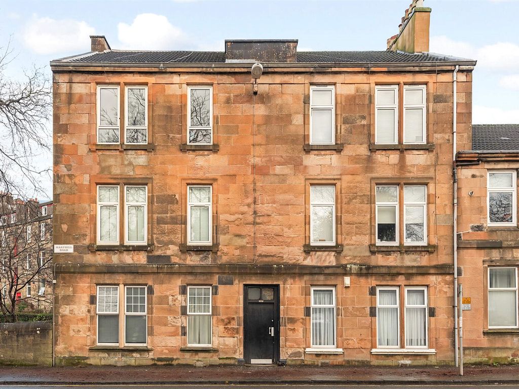 2 bed flat for sale in Maryhill Road, Maryhill, Glasgow G20, £110,000