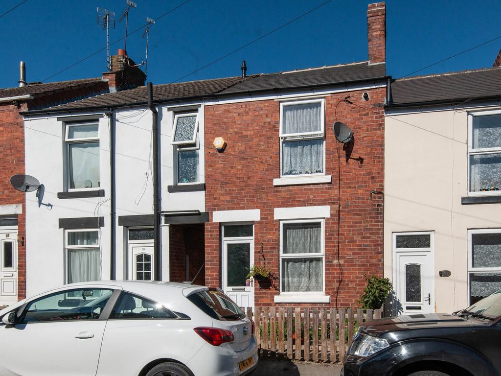 2 bed terraced house to rent in Hoole Street, Hasland S41, £800 pcm