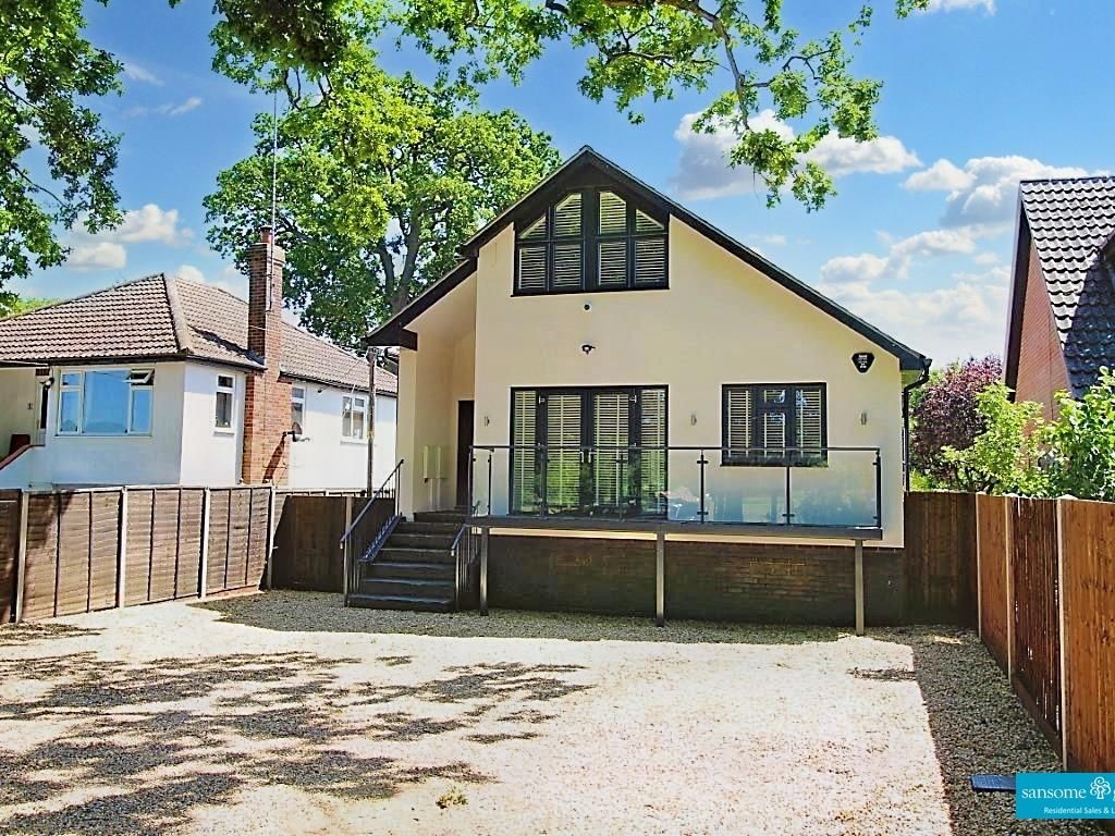 3 bed detached house for sale in Mapledurham Drive, Purley On Thames, Reading RG8, £650,000