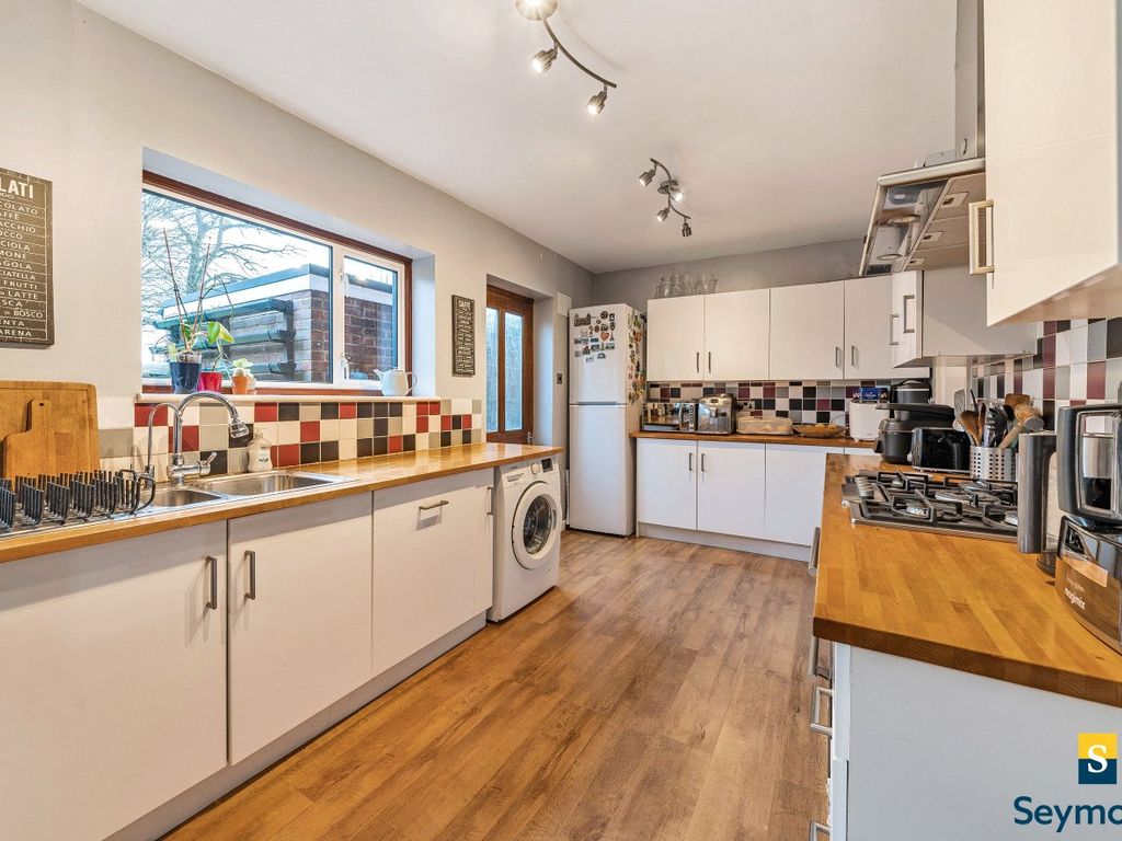 3 bed terraced house for sale in Guildford, Surrey GU1, £475,000